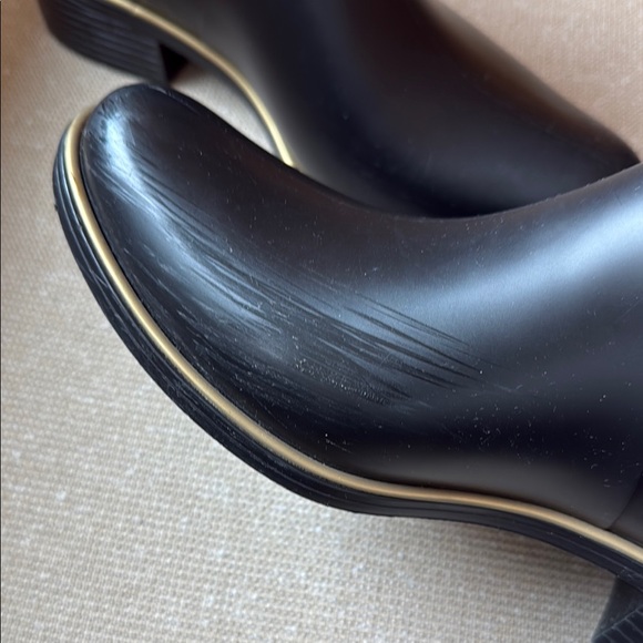 Kate Spade Rain Boots - Picture 5 of 8